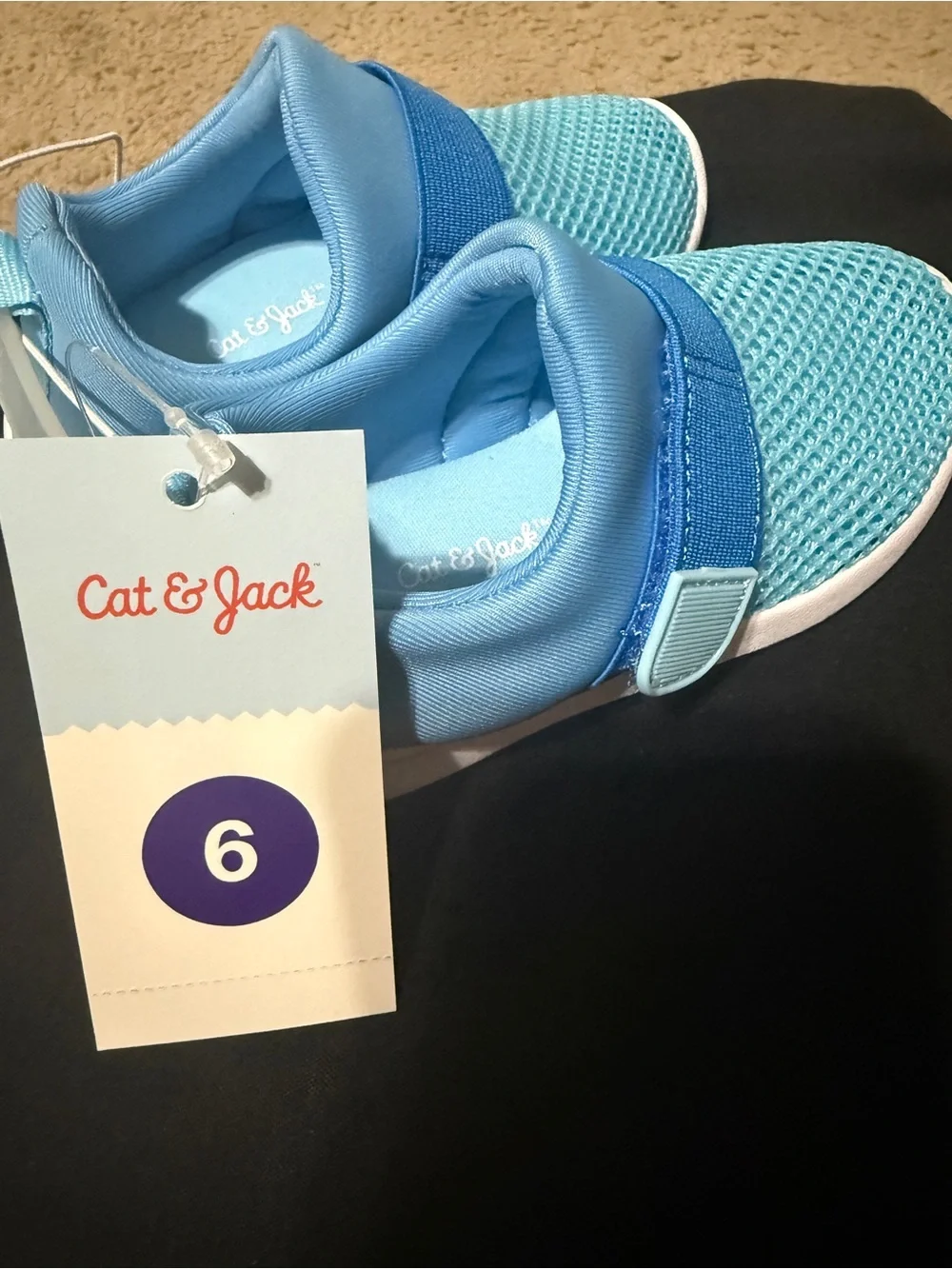 Cat & Jack Light Blue Mesh Easy-On Water Shoes with Blue Strap